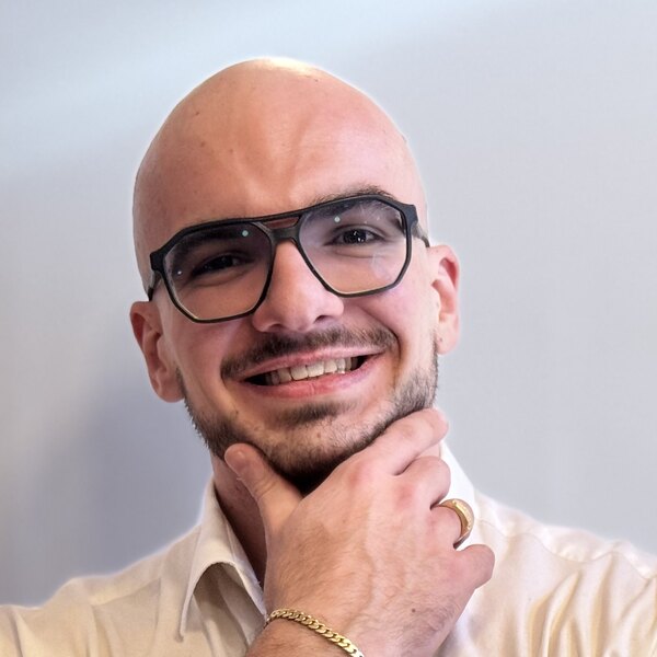 Valentin Fischer, Gründer von vf-services